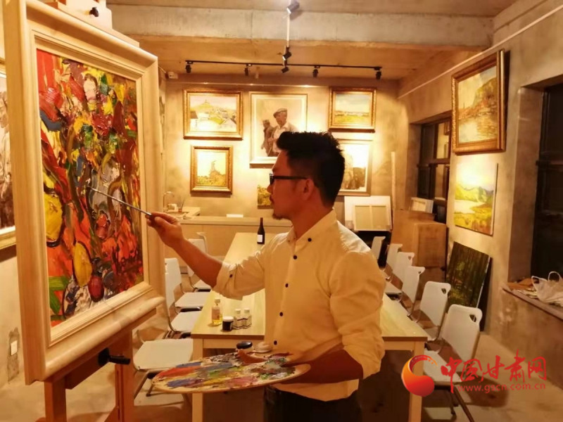 1909年咋建造黃河鐵橋？蘭州大學(xué)教師王威用油畫再現(xiàn)百年往事