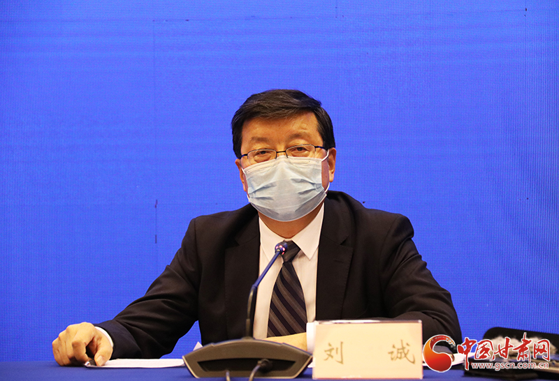 甘肅省人社廳：落實落細(xì)“四個確?！贝胧?實現(xiàn)貧困人口基本養(yǎng)老保險全覆蓋（圖）