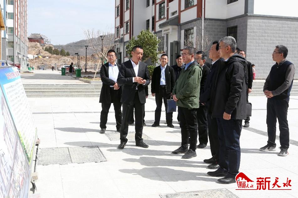 省發(fā)改委調(diào)研天水復工復產(chǎn)和易地扶貧搬遷工作