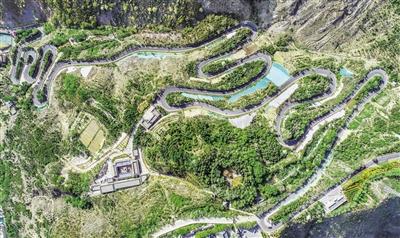 升級(jí)版蘭州羅九公路 這顏值，愛了！