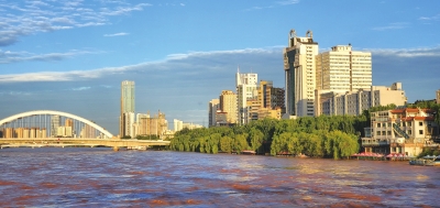 護好黃河水 保衛(wèi)蘭州藍 再造金城綠——蘭州市加強黃河流域生態(tài)保護、推進高質量發(fā)展綜述