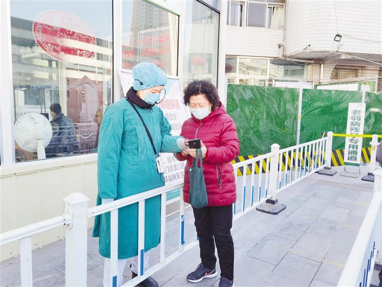 智能生活下，老年人的“數(shù)字鴻溝”如何跨越？