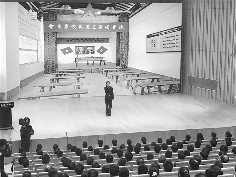 蘭州市開展“學黨史、頌黨恩、跟黨走”紅色文化進校園活動