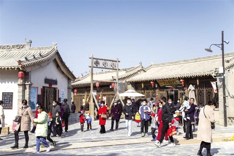 蘭州新區(qū)旅游實(shí)現(xiàn)“雙增長(zhǎng)”