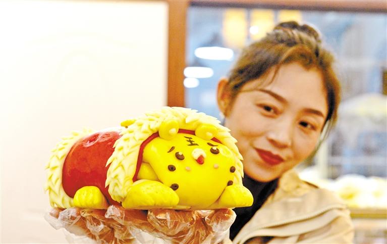 小老虎花餑餑，你舍得吃嗎？