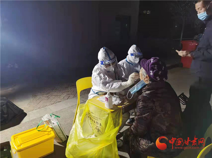 專家詳解新版新冠診療方案：為何輕型病例可以不住院了？